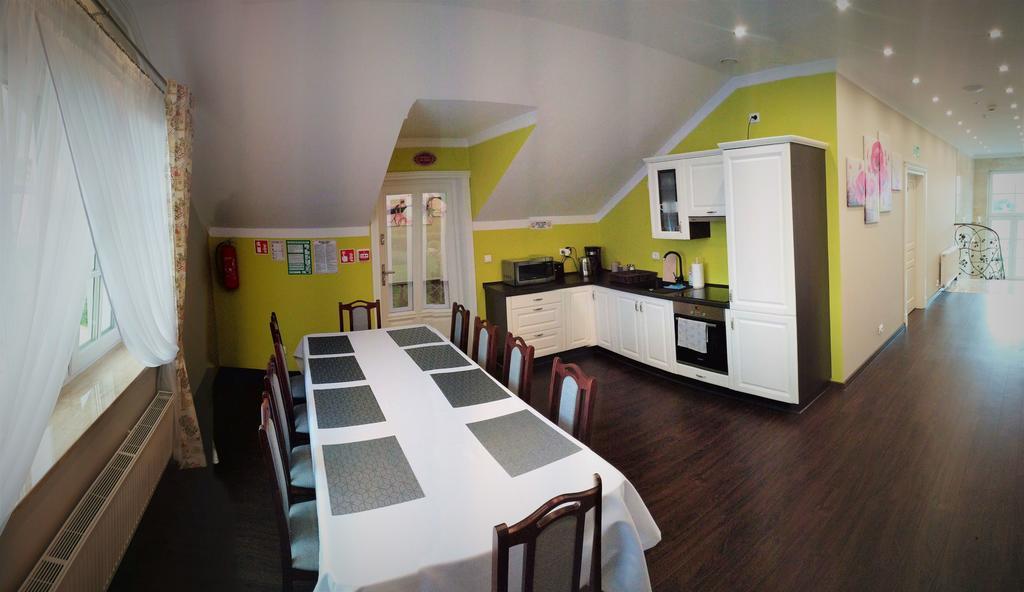 Willa Rozana - Apartamenty I Pokoje Goscinne Sandomierz Buitenkant foto