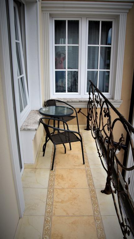Willa Rozana - Apartamenty I Pokoje Goscinne Sandomierz Buitenkant foto